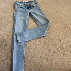 Hollister lightwash jeans